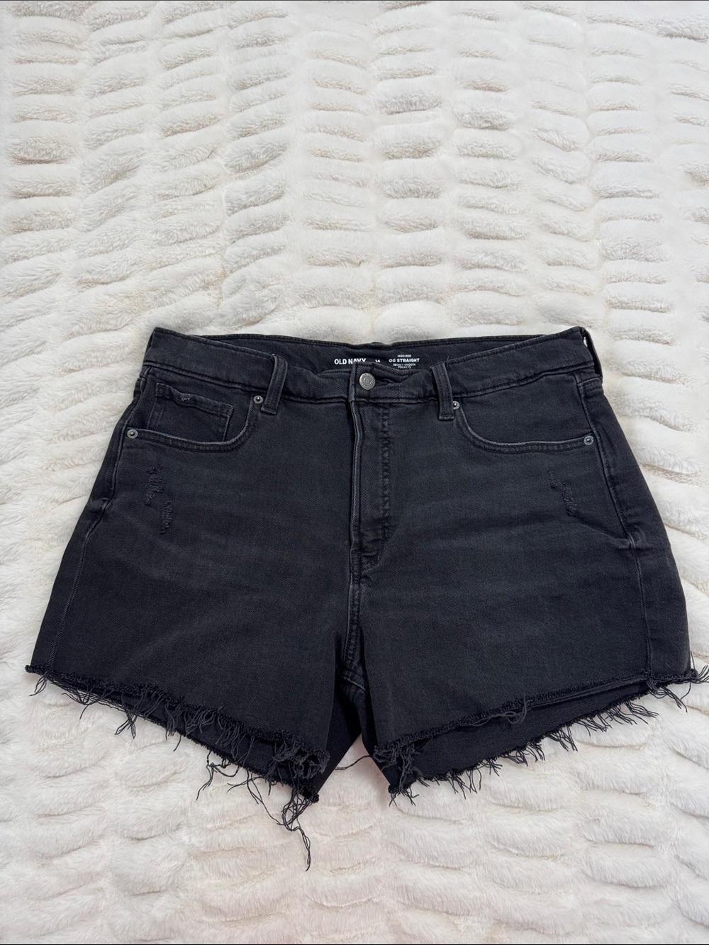 Old Navy Black High-Rise Frayed Hem Denim Shorts - 4 inch inseam